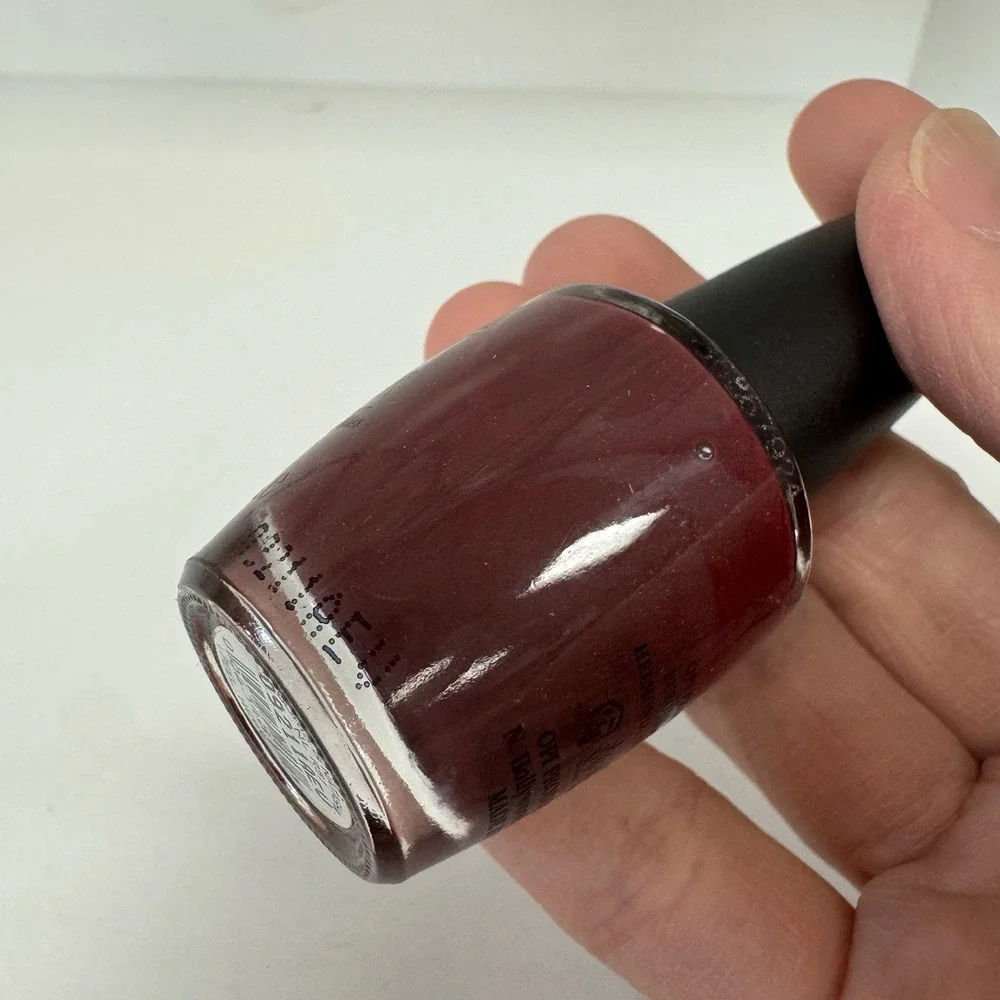 OPI BORIS & NATASHA Fall 2007 Russian Collection Raisin/plum R51 Nail Polish